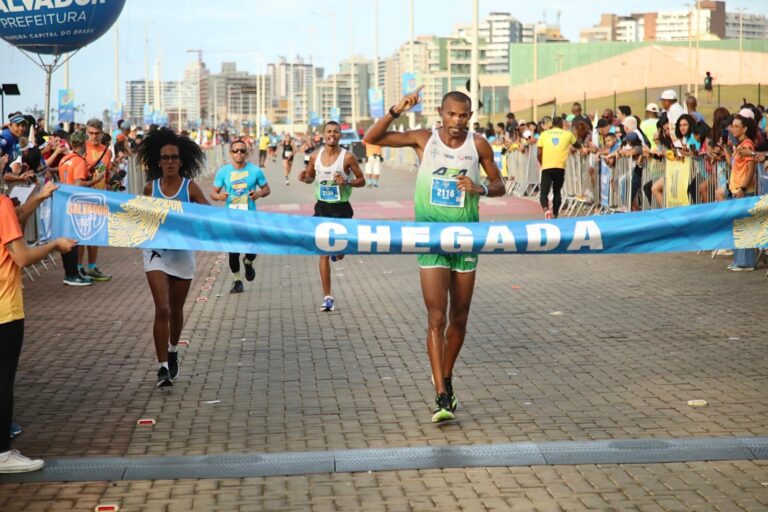 Serviços_maratona_salvador__Fotos__Lucas_Moura__Secom_PMS