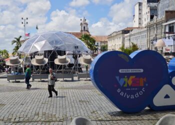 Viver Salvador na Rua Chile começa nesta sexta-feira (5) com apresentações do Balé Folclórico e de Jau