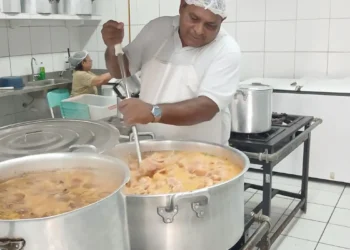 Brasil é referência na alimentação escolar, diz especialista