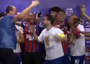 Assista a coletiva do técnico Rogério Ceni pós-título do Nordestão