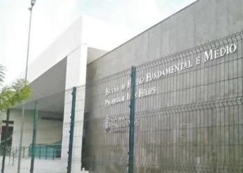 Ataque a tiros em escola no Ceará deixa 2 alunos mortos e 3 feridos
