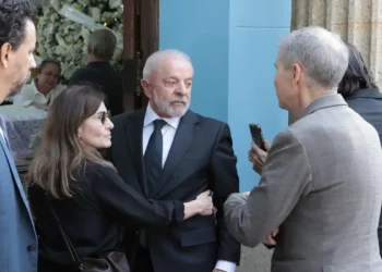 Lula diz que STF não deve temer EUA e espera que justiça seja feita