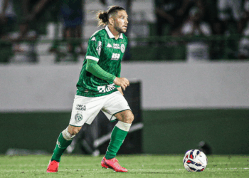 Garçom do Guarani na Série C, Diego Torres chega a 50 assistências no futebol brasileiro