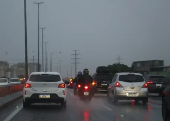 Rio tem alerta para ventos fortes nesta terça-feira
