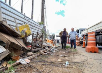 Operação já retirou 498 sucatas das ruas de Salvador este ano