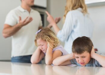 DIA DAS CRIANÇAS – Filhos no meio do fogo cruzado! O que o Dia das Crianças revela sobre a alienação parental