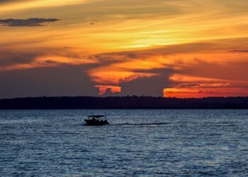 Lula diz que não quer luxo e que ficará em barco durante a COP30