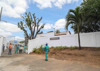 Confira o funcionamento doscemitérios e mercados municipais no Dia de Finados