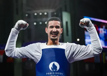 Edival Pontes, o Netinho, é vice-campeão mundial de taekwondo na China