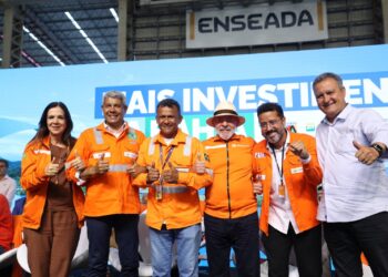 Em Maragogipe, Jerônimo e Lula concretizam retomada de investimentos na indústria naval e energética da Bahia