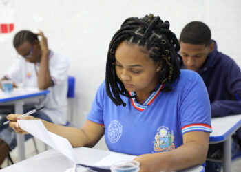 Primeiro Enem: preparação e confiança marcam reta final dos estudantes da rede estadual