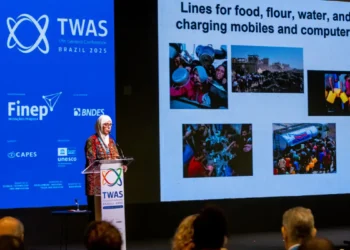 Professora de Gaza destaca esforço para manter ensino em meio à guerra