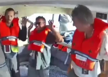 Brasileiros detidos em flotilha seguem incomunicáveis em Israel após 24 horas