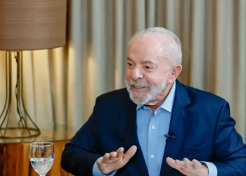 Em Roma, Lula defende que pobres sejam colocados no orçamento