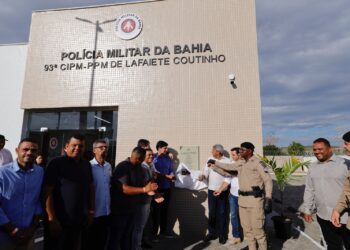 Lafaiete Coutinho: Colégio que sedia Universidade Para Todos é modernizado