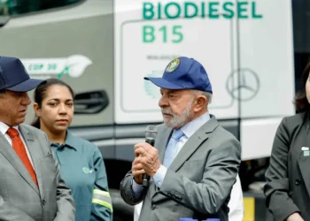 Lula propõe colocar biocombustíveis na pauta exportadora do Brasil
