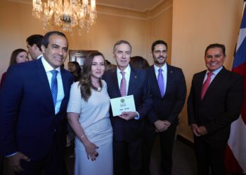 Prefeito de Salvador é homenageado e destaca parceria com o Judiciário em encontro nacional de presidentes de Tribunais