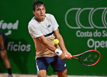 Roman Burruchaga é o campeão do Costa do Sauípe Open e os brasileiros Luis Guto Miguel e Eduardo Ribeiro vencem a disputa de duplas