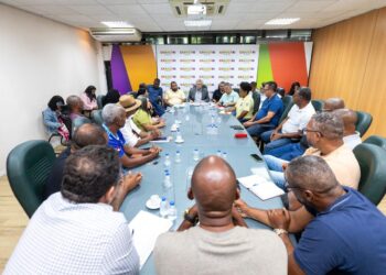 Fortalecimento do esporte é pauta de reunião com Liga de Futebol de Camaçari