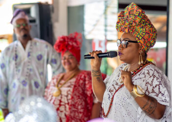 Camaçari: capacitação aborda montagem de tabuleiros e importância da vestimenta no ofício de baiana de acarajé