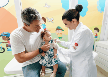 Dia Mundial da Meningite: Prevenível por vacina, doença causa a morte de 36 pessoas na Bahia em 2025