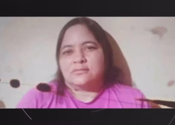 Casa Nova: mulher é morta a golpes de facão; companheiro da vítima é suspeito e teve casa incendiada