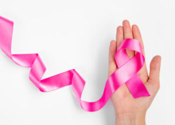 A prevenção do câncer de mama deve se estender aos olhos