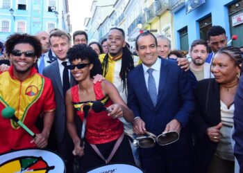 Prefeito Bruno Reis recepciona presidente da França, Emmanuel Macron, e participa de abertura do Festival Nosso Futuro França-Brasil