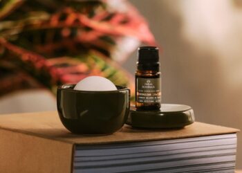Perfumação Funcional: Natura Bothânica responde à epidemia da exaustão com aromaterapia