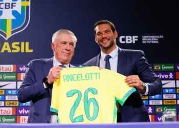 Presidente da CBF garante ‘tranquilidade’ de Ancelotti após constrangimento com Leão e Oswaldo de Oliveira