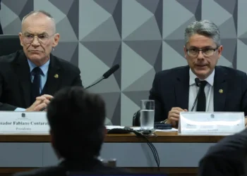 CPI do Crime ouve direção da PF e promotor que atua contra PCC