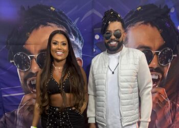 Cegonha à vista! O cantor Silvanno Salles vai ser papai!