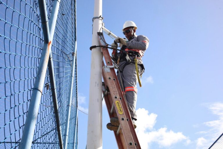 Instalao-de-Luminrias---Lucas-Moura-Secom-PMS--4