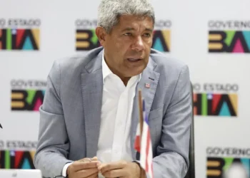 Estado não pode ser matador, tem que mediar, diz governador da Bahia