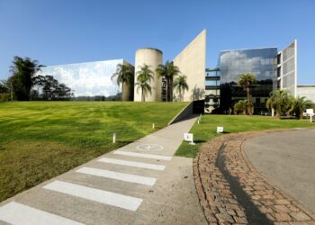 Natura Friday 2025 une consumo consciente e impacto social