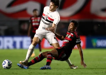 Brasileiro: São Paulo arranca empate e impede Fla de assumir liderança