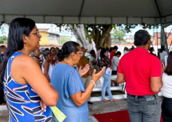 Cemitérios de Camaçari receberam mais de 20 mil visitantes no Dia de Finados