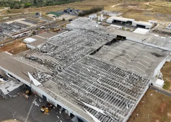 Toyota retoma produção de veículos no país após paralisação de 40 dias