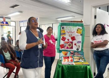 PREVENÇÃO: 16º Centro de Saúde de Salvador encerra programação do Outubro Rosa com dia de autocuidado e acolhimento às mulheres