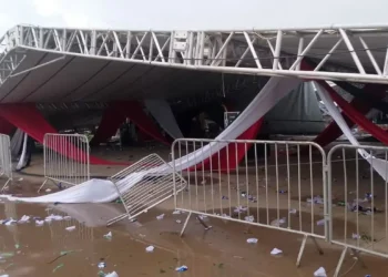 SP: Uma pessoa morre e 40 se ferem em queda de estrutura durante festa