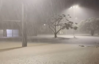 Araci está alagada e com famílias desabrigadas