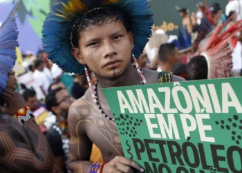 Em marcha global, indígenas cobram punição por morte de Guarani Kaiowá