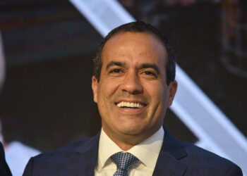 Bruno Reis participa da abertura do Summit de Negócios Made in Bahia