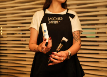 NIVEA SUN combina proteção solar e maquiagem em parceria com os salões Jacques Janine