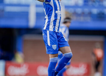 Mário Sérgio exalta elenco avaiano após vitória sobre o Remo na Ressacada: “Guerreiros”