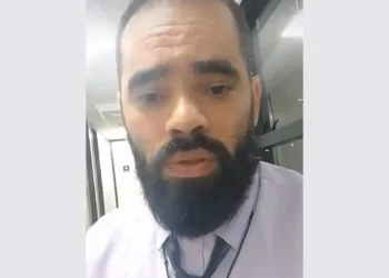 Evangélico agredido em vigília bolsonarista faz exame no IML