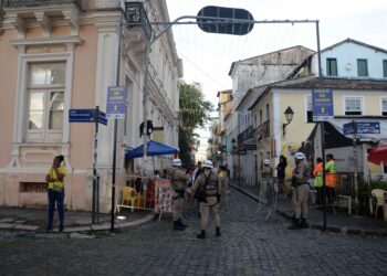 Unidade de saúde especial reforça atendimento ao público do Natal Salvador 2025 no Centro Histórico