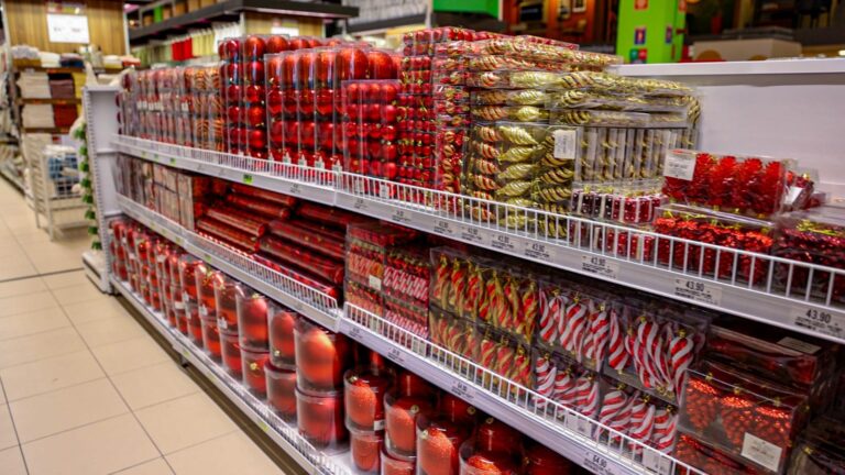 Decoração natalina econômica cresce 30% na Ferreira Costa (3)