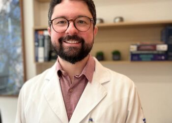 Dezembro Vermelho alerta para prevenção do HIV e das infecções sexualmente transmissíveis