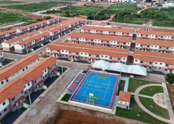 Barreiras: Governo entrega 500 moradias do Minha Casa, Minha Vida